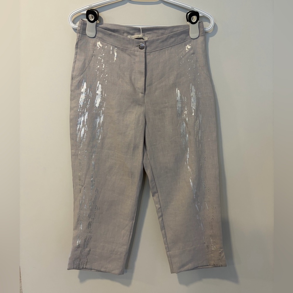 Maloka Pearl Grey 💯 Linen Capris With Silver Foil Accent NWT! - Picture 1 of 10